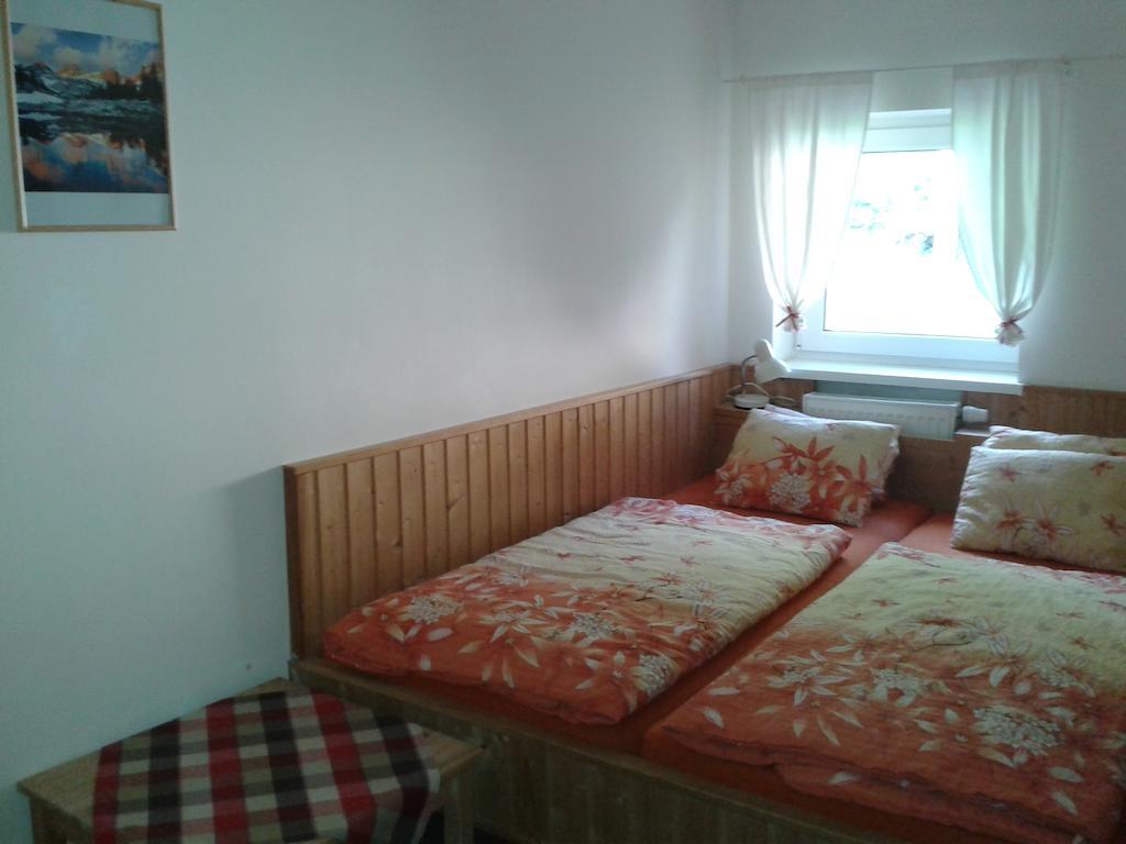 Chata Jawa Hotel Strážné Стая снимка